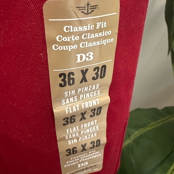 NWT Dockers Game Day Red Khaki Arkansas Razorbacks Pants 36 X 30 - Picture 5 of 10